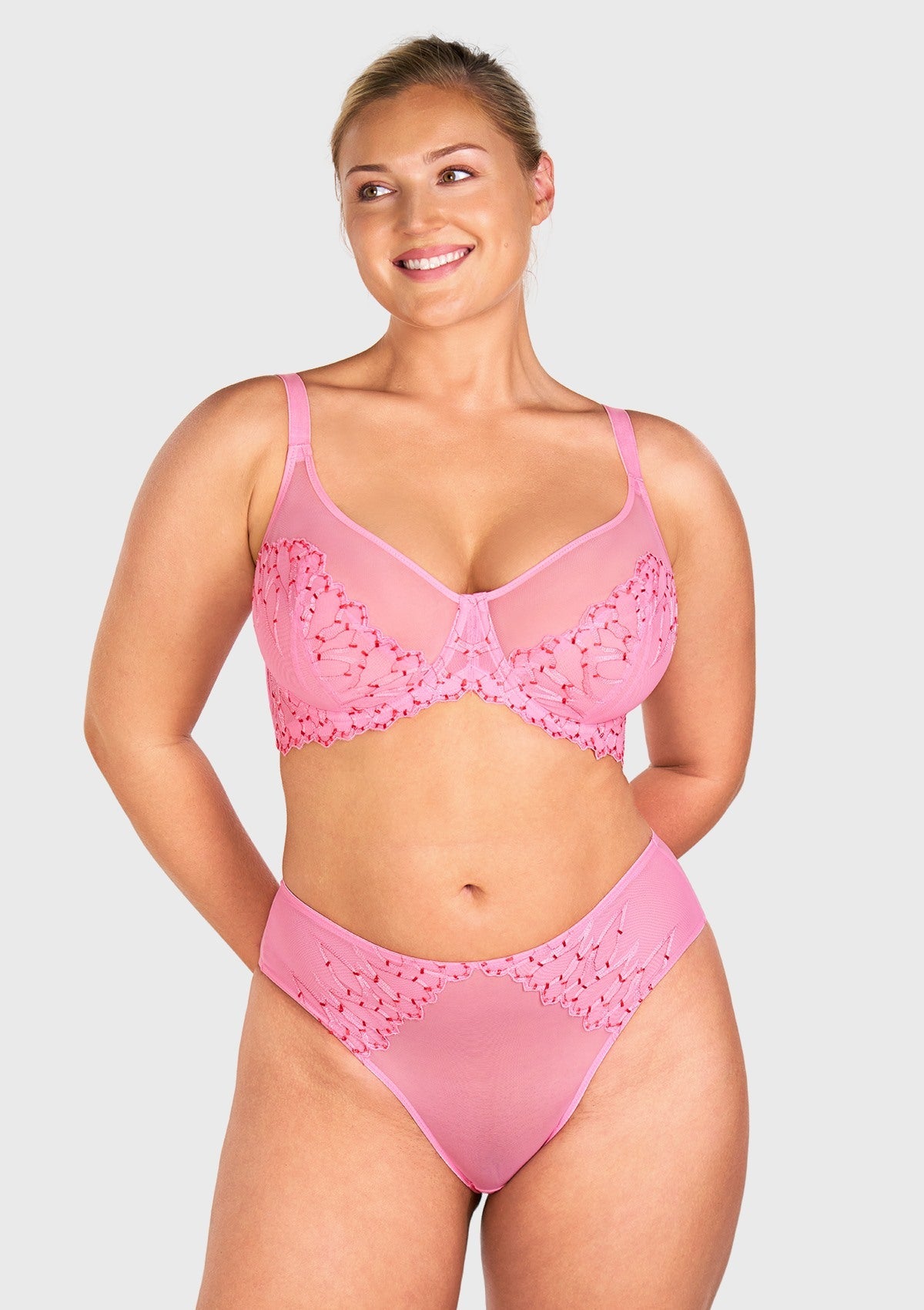 Winter Sonata Embroidered Lace Trim Full Coverage Unlined Underwire Bra